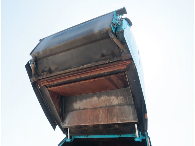 MITSUBISHI CANTER 2022 Image 31