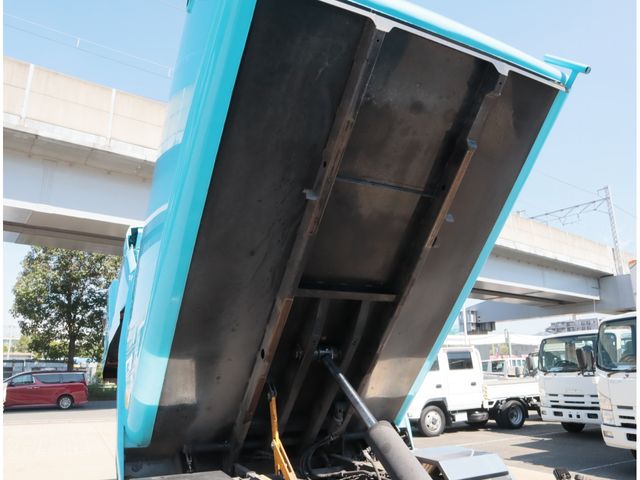 MITSUBISHI CANTER 2022 Image 31