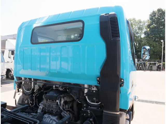 MITSUBISHI CANTER 2022 Image 31