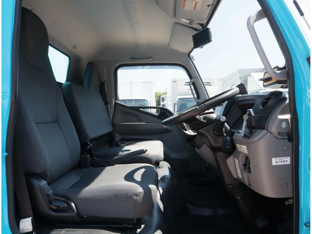 MITSUBISHI CANTER 2022 Image 31