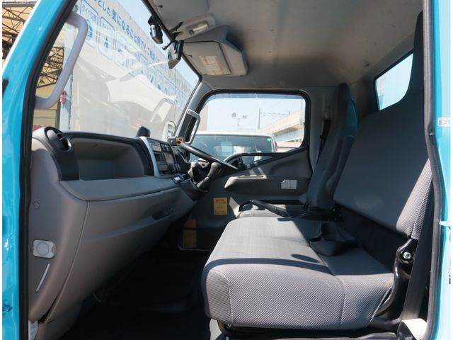 MITSUBISHI CANTER 2022 Image 31