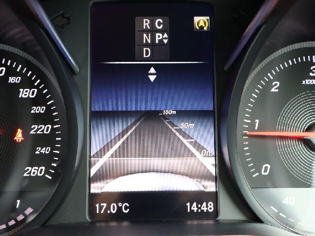 MERCEDES BENZ V CLAS 2017 Image 31