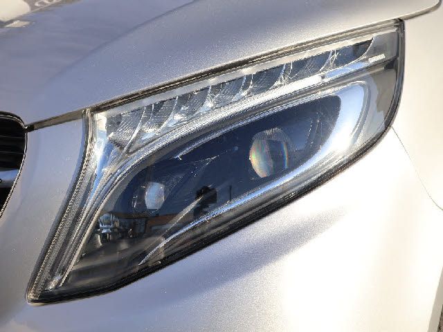 MERCEDES BENZ V CLAS 2017 Image 31