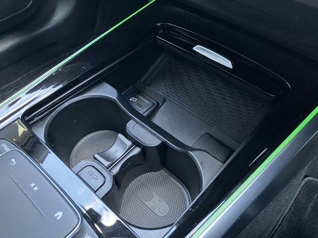 MERCEDES BENZ GLB 2022 Image 31