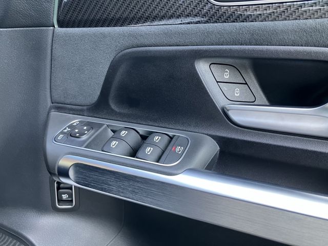 MERCEDES BENZ GLB 2022 Image 31