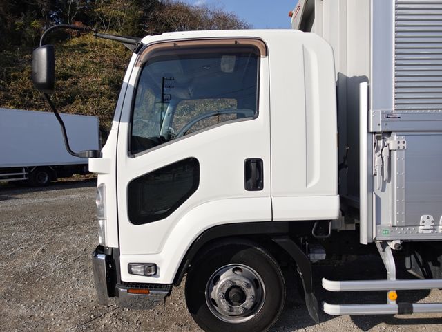ISUZU FORWARD 2016 Image 31