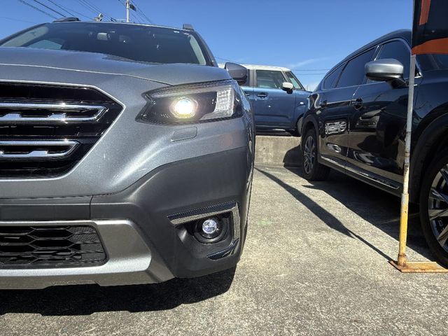 SUBARU LEGACY OUTBACK 2022 Image 31