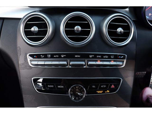 MERCEDES BENZ C CLAS 2020 Image 31