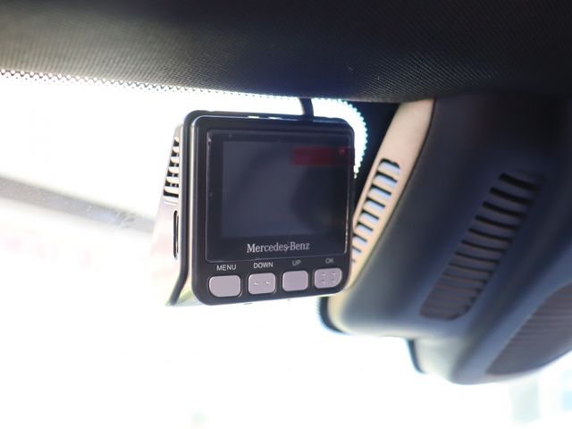 MERCEDES BENZ C CLAS 2020 Image 31