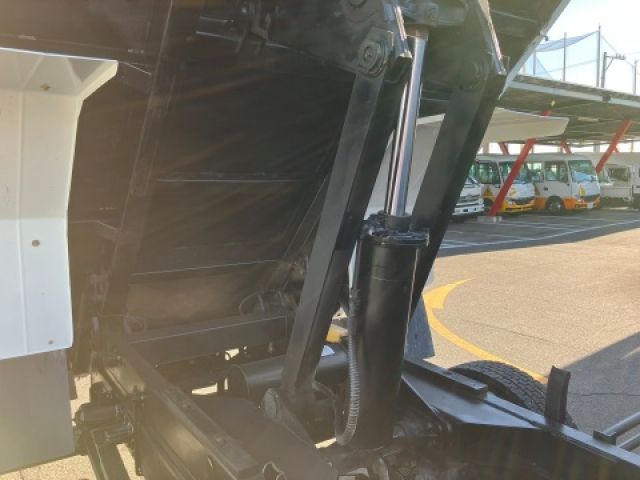 MITSUBISHI FUSOU FIGHTER 2020 Image 31