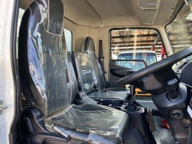 MITSUBISHI FUSOU FIGHTER 2020 Image 31