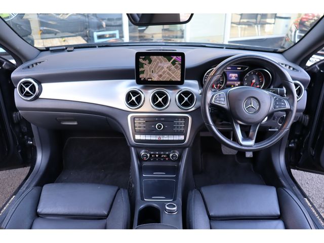 MERCEDES BENZ GLA CL 2019 Image 31