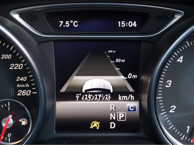 MERCEDES BENZ GLA CL 2019 Image 31