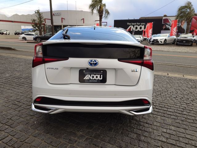 TOYOTA PRIUS 2021 Image 31