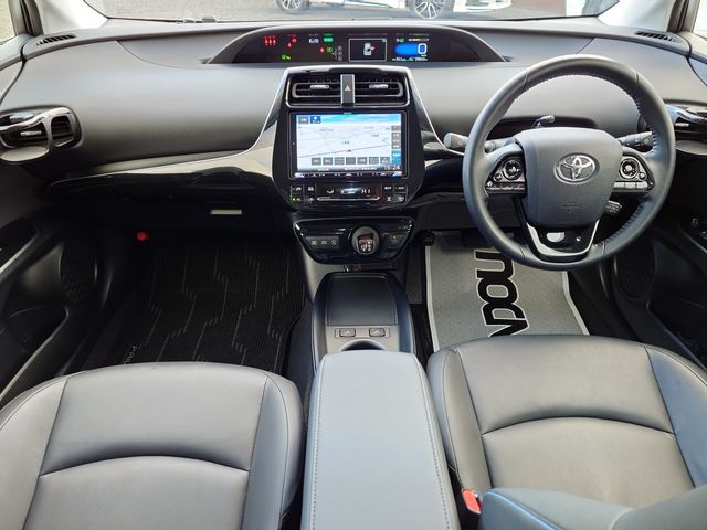 TOYOTA PRIUS 2021 Image 31