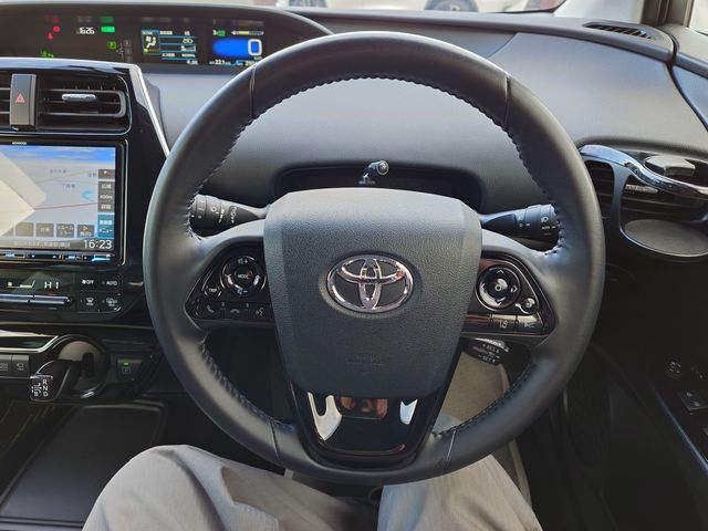 TOYOTA PRIUS 2021 Image 31