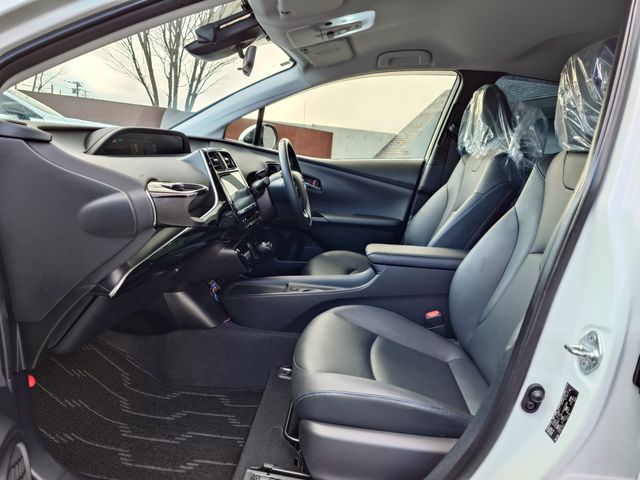 TOYOTA PRIUS 2021 Image 31