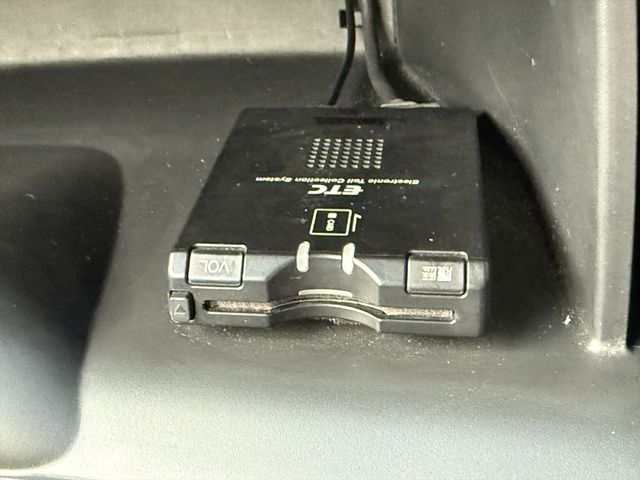 HONDA SHUTTLE HYBRID 2016 Image 31