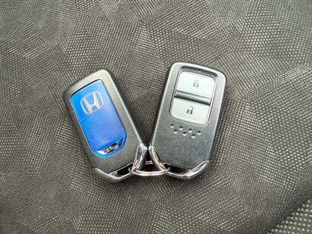 HONDA SHUTTLE HYBRID 2016 Image 31