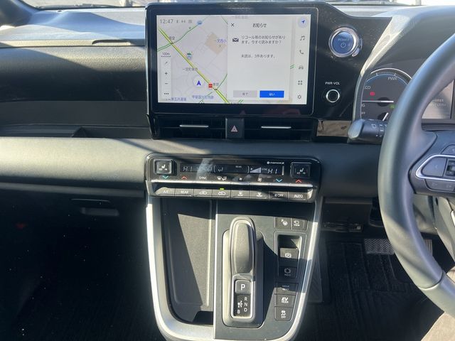 TOYOTA VOXY HYBRID 4WD 2023 Image 31