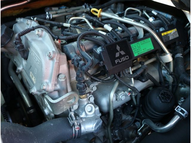 MITSUBISHI CANTER 2015 Image 31