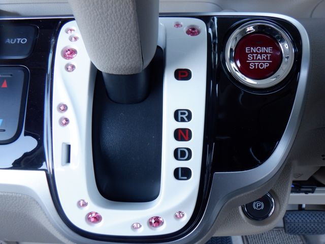 HONDA N BOX SLASH 2016 Image 31