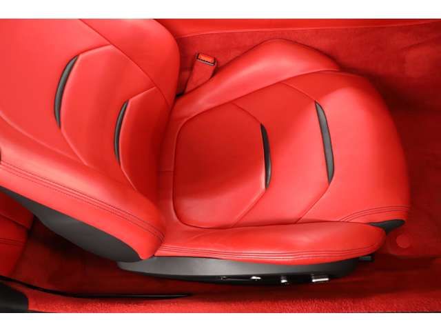 FERRARI GTC4 LUSSO T 2017 Image 31