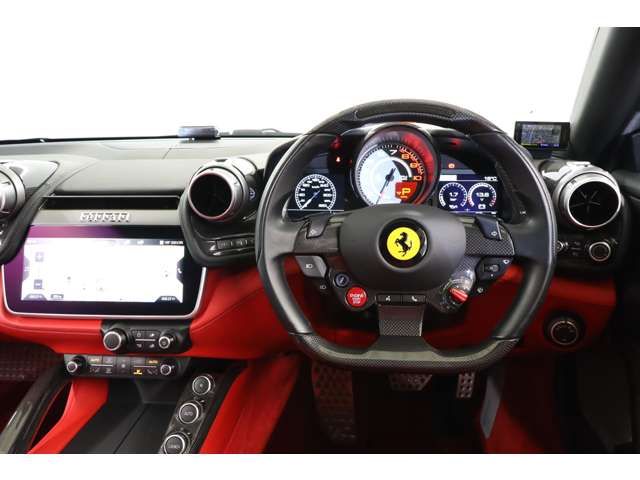 FERRARI GTC4 LUSSO T 2017 Image 31