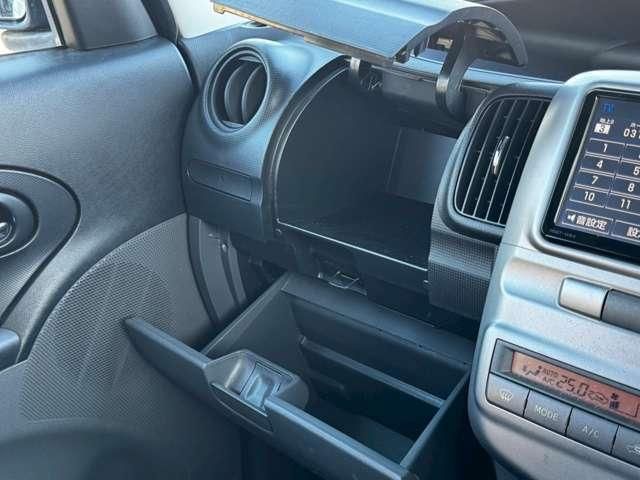 DAIHATSU TANTO CUSTOM 4WD 2008 Image 31