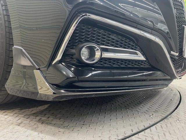 TOYOTA CROWN SEDAN HYBRID 2018 Image 31