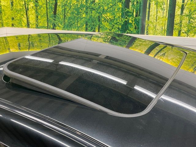 TOYOTA CROWN SEDAN HYBRID 2018 Image 31