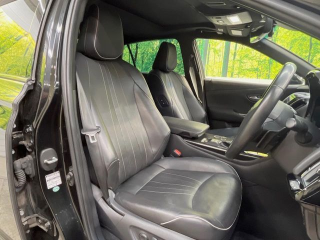 TOYOTA CROWN SEDAN HYBRID 2018 Image 31