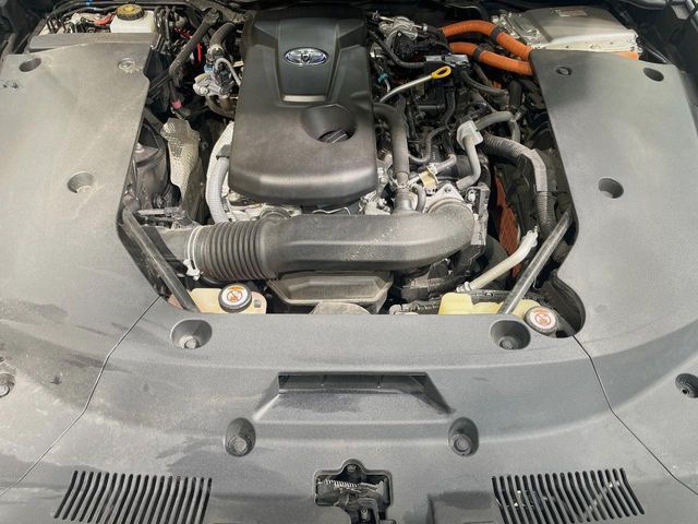 TOYOTA CROWN SEDAN HYBRID 2018 Image 31