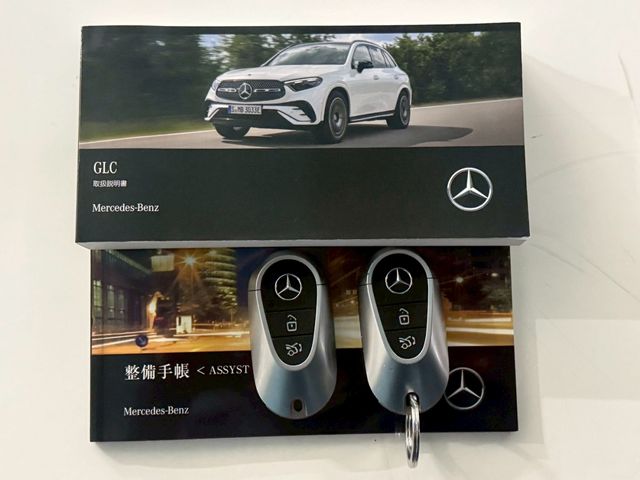 MERCEDES BENZ GLC CL 2023 Image 31