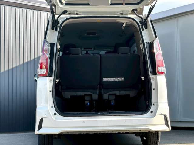 NISSAN SERENA  S-HYBRID 2018 Image 31