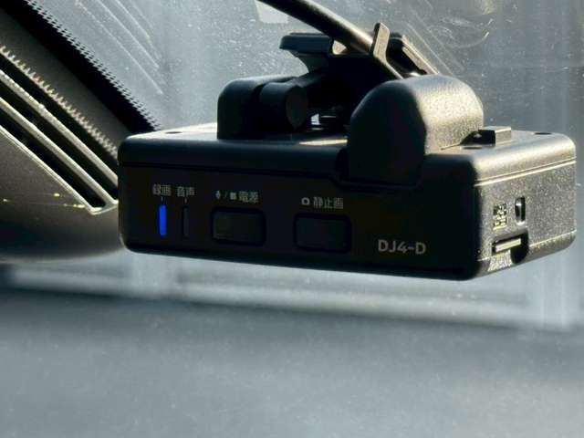 NISSAN SERENA  S-HYBRID 2018 Image 31