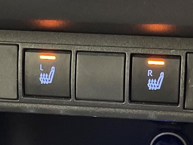 TOYOTA YARIS CROSS HYBRID 2023 Image 31