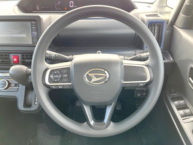 DAIHATSU TANTO 2021 Image 31