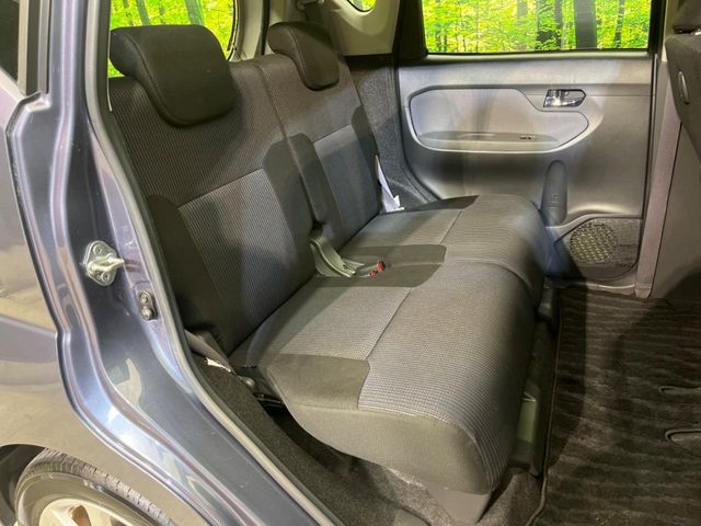 DAIHATSU MOVE CUSTOM 2015 Image 31