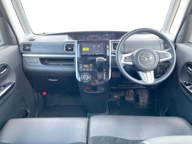 DAIHATSU TANTO CUSTOM 2017 Image 31