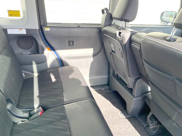 DAIHATSU TANTO CUSTOM 2017 Image 31