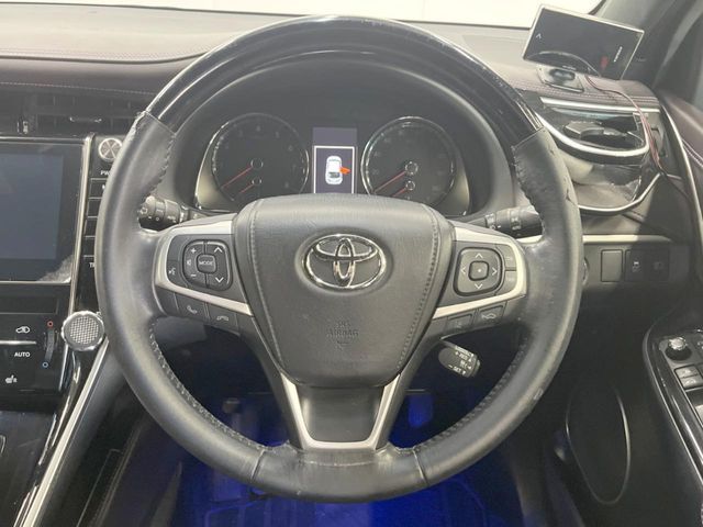 TOYOTA HARRIER 4WD 2015 Image 31