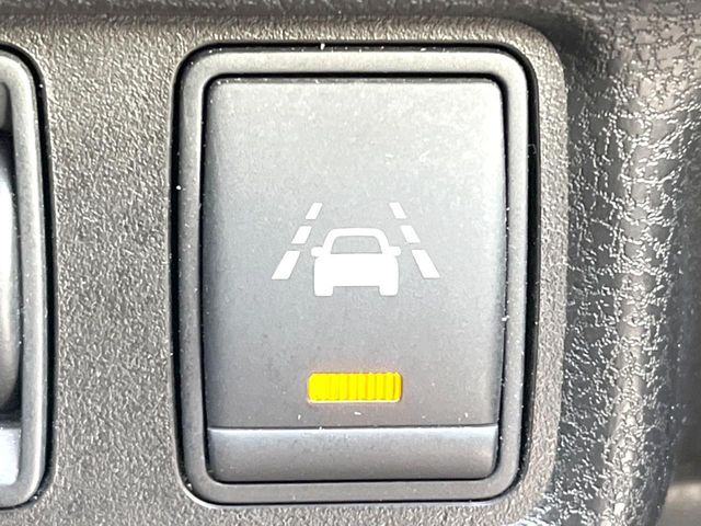 NISSAN NOTE 2015 Image 31