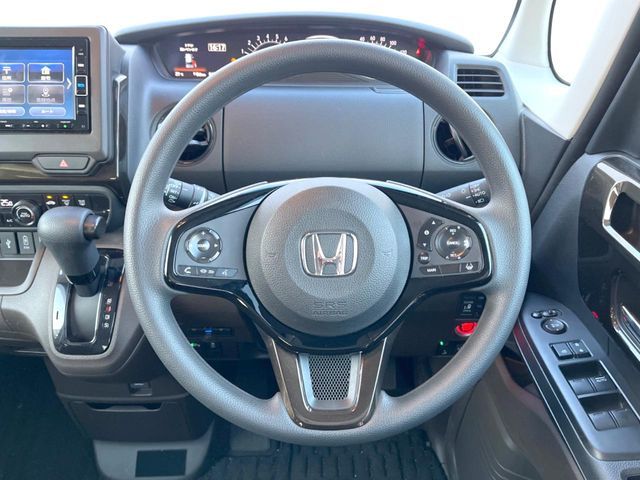 HONDA N BOX 2021 Image 31