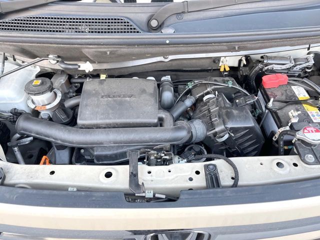 HONDA N BOX 2021 Image 31