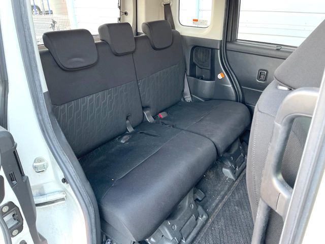 TOYOTA ROOMY 2019 Image 31