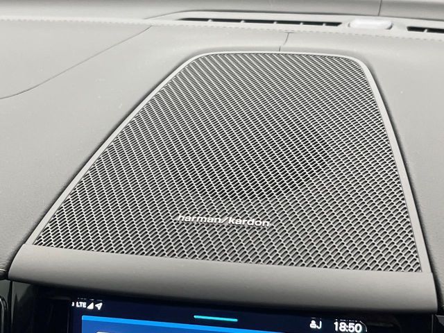 VOLVO XC60 2024 Image 31