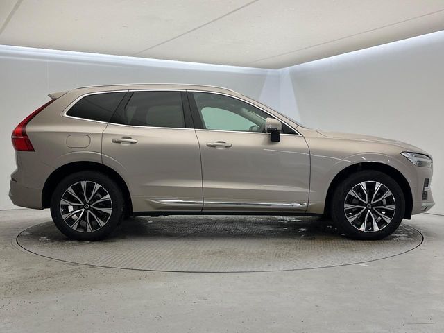 VOLVO XC60 2024 Image 31