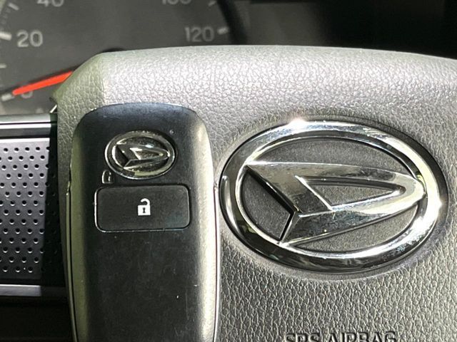 DAIHATSU HIJET TRUCK 4WD 2023 Image 31