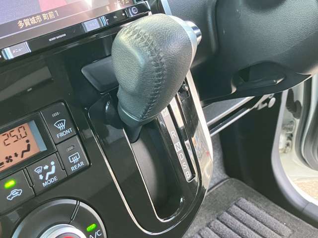 DAIHATSU TANTO CUSTOM 2018 Image 31